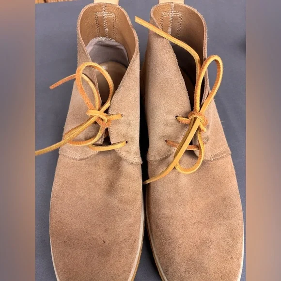 Ecco CrepeTray Chukka Suede Boots Men's Sz 11